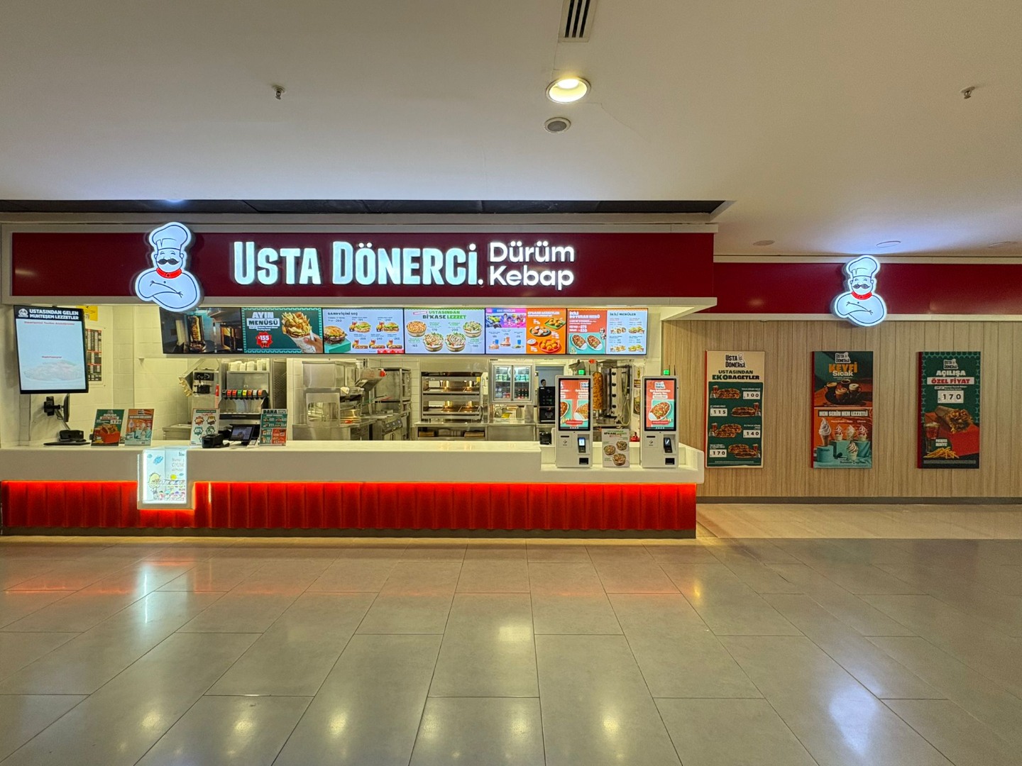 212 Avm Usta Dönerci  Restoranı